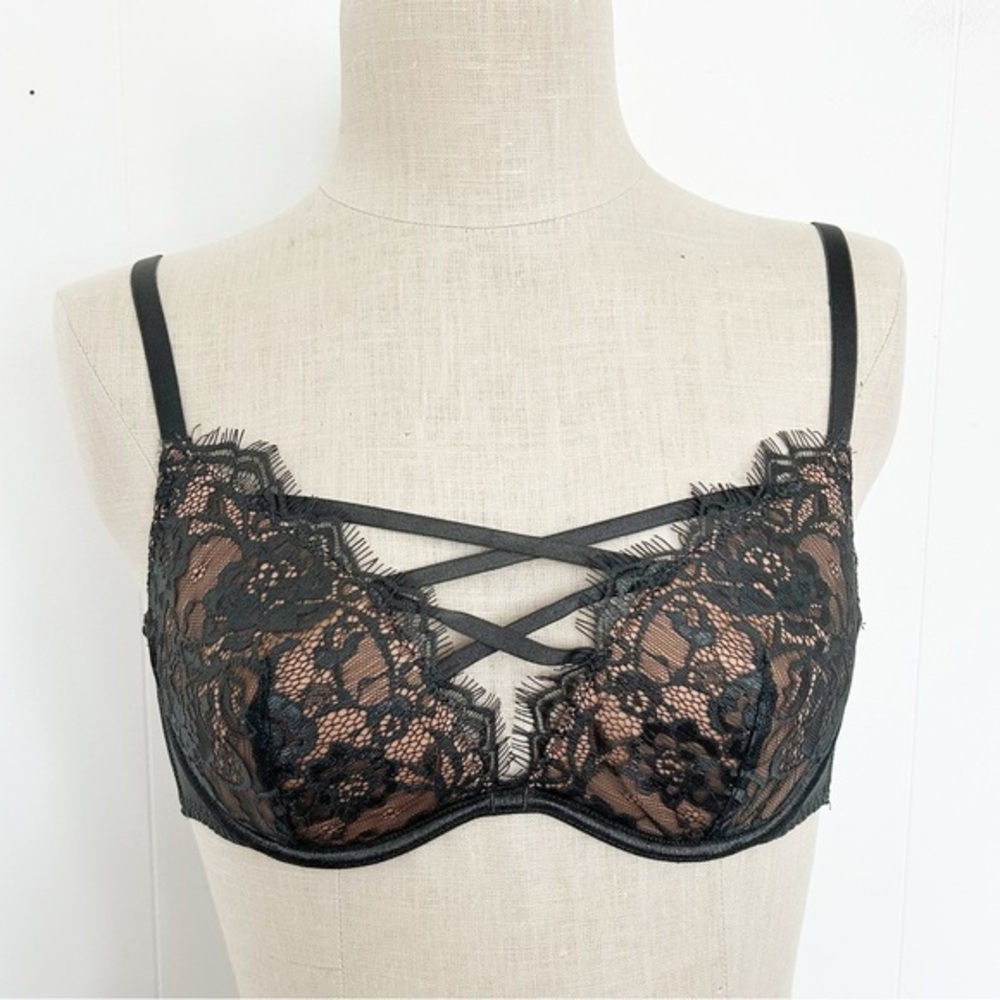 Adore Me Lace Strappy Bra 36B NWT